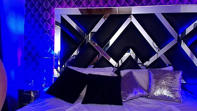 Snapshot of victoriaa_lee_ chatting on October 11, 2025, 8:40 pm victoriaa lee online show from October 11, 2025, 8:40 pm