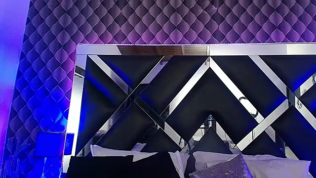 Snapshot of victoriaa_lee_ chatting on November 8, 2025, 8:40 pm victoriaa lee online show from November 8, 2025, 8:40 pm