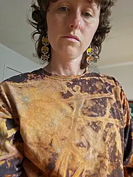 Snapshot of mossy_kiss chatting on November 20, 2025, 4:29 pm mossy kiss online show from November 20, 2025, 4:29 pm