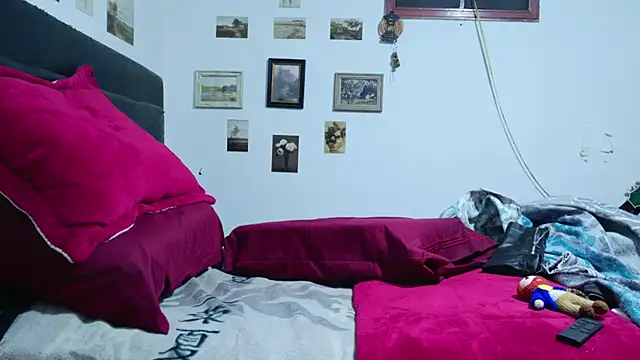 seraph1n online show from October 16, 2025, 4:13 am