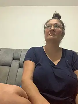 Snapshot of gabiTetas chatting on January 14, 2025, 11:20 am gabiTetas online show from January 14, 2025, 11:20 am