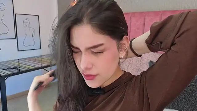 Snapshot of Alexa_Thaylor_ chatting on April 20, 2026, 3:04 pm Alexa Thaylor online show from April 20, 2026, 3:04 pm