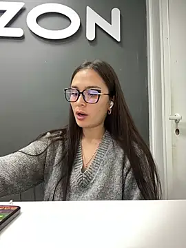 Snapshot of Sweet_Lollypop chatting on January 10, 2025, 4:51 pm Sweet Lollypop online show from January 10, 2025, 4:51 pm