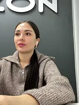 Snapshot of Sweet_Lollypop chatting on January 11, 2025, 6:35 am Sweet Lollypop online show from January 11, 2025, 6:35 am