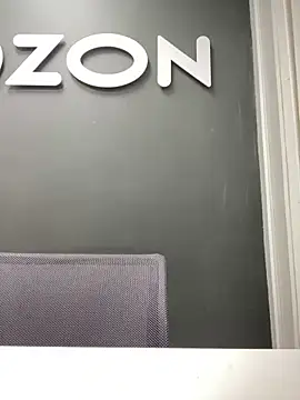 Snapshot of Sweet_Lollypop chatting on February 3, 2025, 4:52 pm Sweet Lollypop online show from February 3, 2025, 4:52 pm