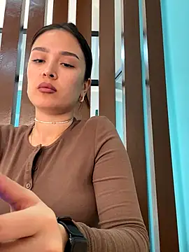 Snapshot of Sweet_Lollypop chatting on November 26, 2025, 6:25 am Sweet Lollypop online show from November 26, 2025, 6:25 am