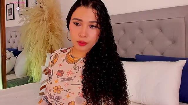 susan cute198 online show from April 18, 2026, 8:31 pm