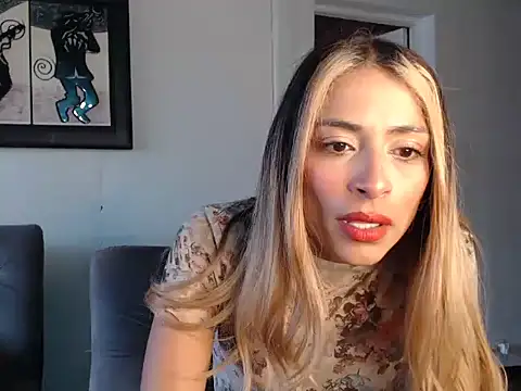 Liamiler01  online show from February 25, 2025, 12:13 pm