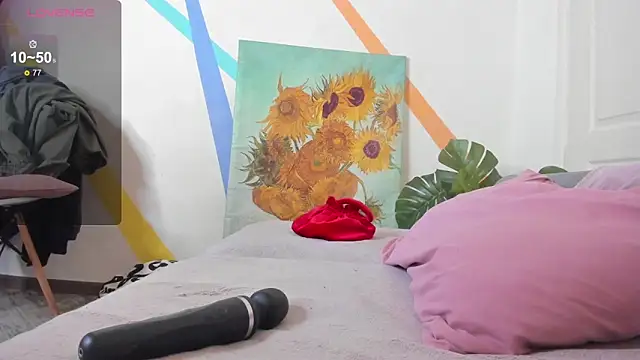 nymphobaby online show from April 9, 2026, 12:10 pm