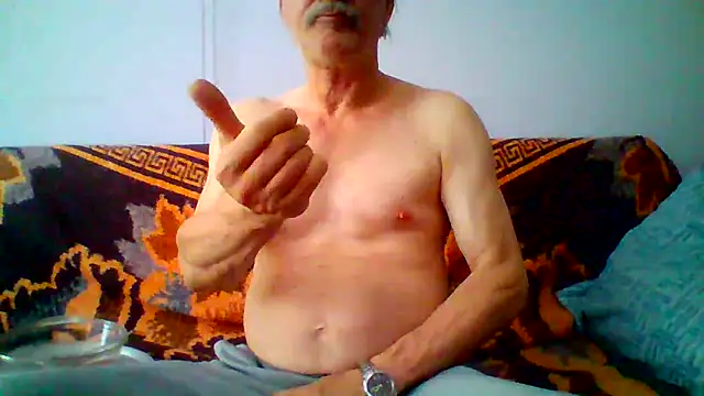 Snapshot of cumloverboyxx69 chatting on April 22, 2026, 12:18 pm cumloverboyxx69 online show from April 22, 2026, 12:18 pm