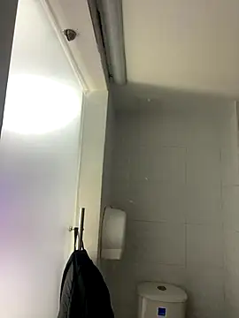 MalaikaBrown online show from December 4, 2025, 12:03 pm