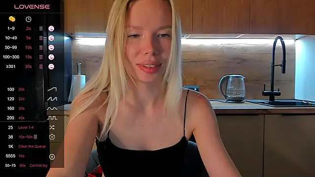 Olivia Bells online show from June 14, 2026, 9:06 pm