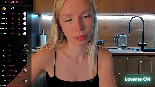 Olivia Bells online show from June 17, 2026, 8:32 pm