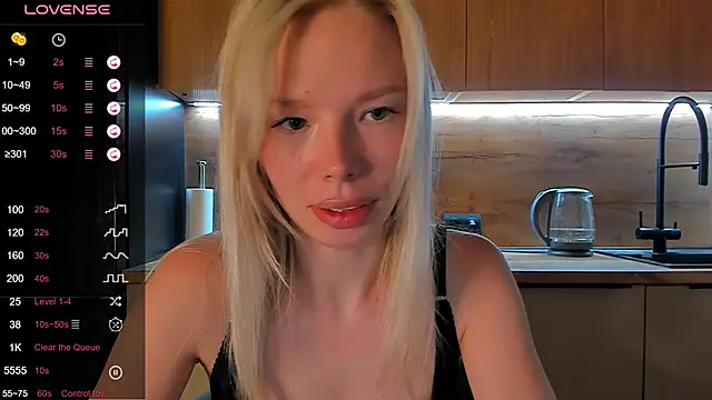 Olivia Bells online show from June 18, 2026, 9:19 pm