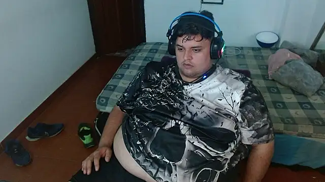 Snapshot of altairstudiosvip_ chatting on December 3, 2024, 8:05 am altairstudiosvip online show from December 3, 2024, 8:05 am