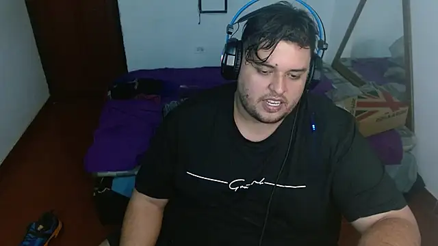 Snapshot of altairstudiosvip_ chatting on December 10, 2024, 2:39 pm altairstudiosvip online show from December 10, 2024, 2:39 pm