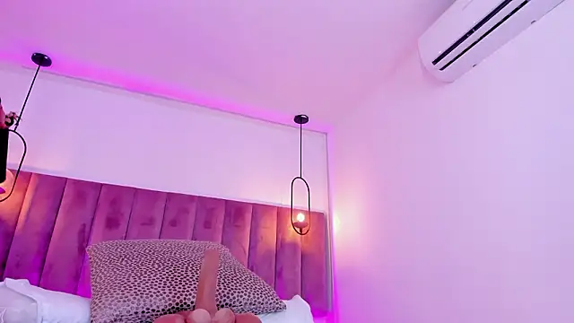 babepolly online show from March 19, 2026, 10:52 am