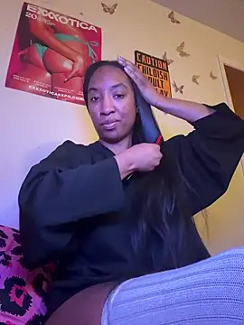 Iceblanca online show from March 18, 2026, 8:17 am