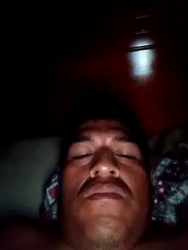 Snapshot of ELVERGON43267 chatting on October 20, 2025, 6:03 am ELVERGON43267 online show from October 20, 2025, 6:03 am