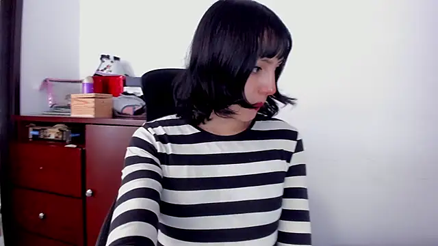 Snapshot of Room312_ chatting on January 26, 2025, 4:30 pm Room312 online show from January 26, 2025, 4:30 pm