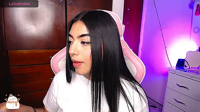 eva six online show from December 17, 2024, 6:20 pm