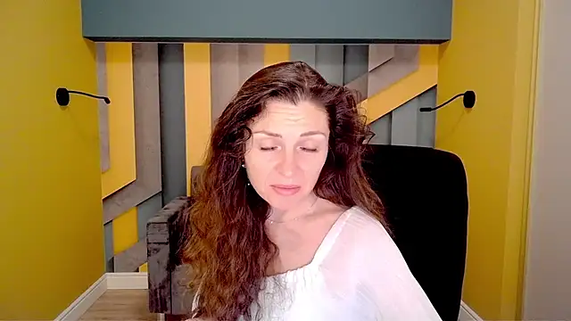 EllaLong online show from February 23, 2025, 12:27 pm