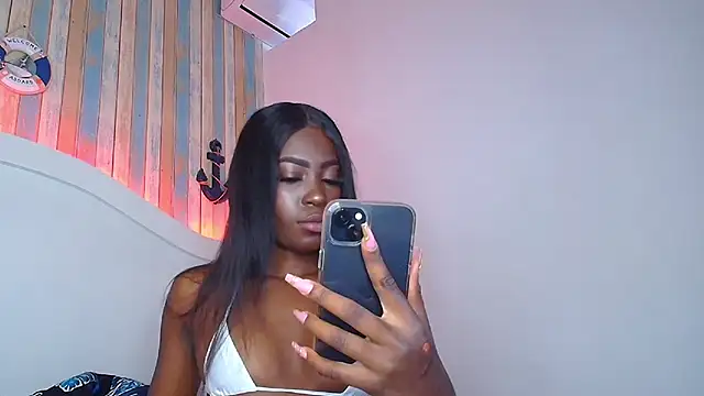 Snapshot of NaiaGils chatting on March 14, 2025, 3:36 pm NaiaGils online show from March 14, 2025, 3:36 pm