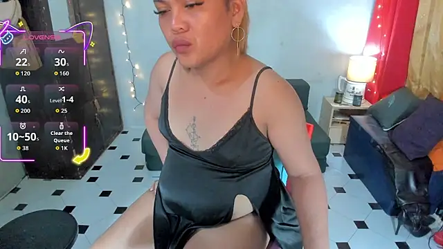 ivyDvil05 online show from March 14, 2026, 12:10 pm