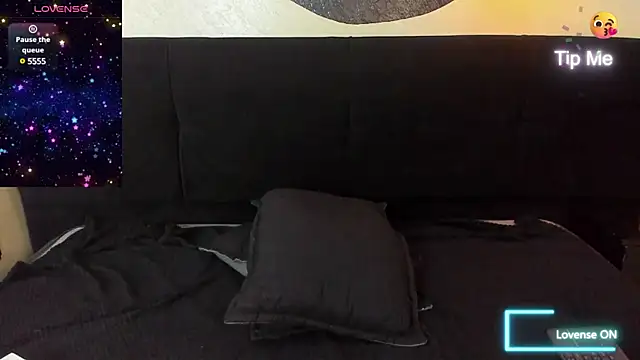 Latin Horny 69 online show from December 5, 2024, 5:59 am