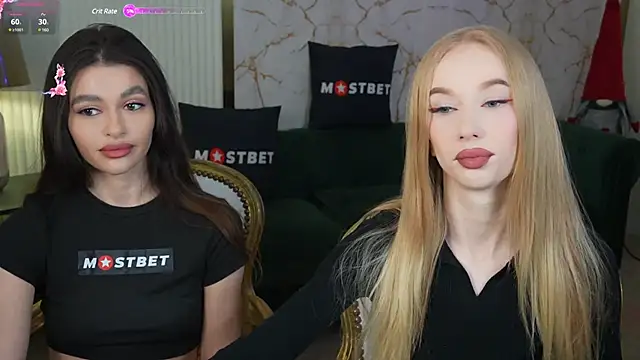 Amelia Blaze online show from December 10, 2024, 7:37 am