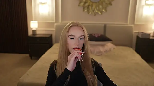 Amelia Blaze online show from September 9, 2025, 10:53 pm