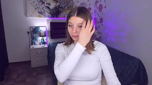 RinaMoore online show from March 22, 2025, 11:21 am