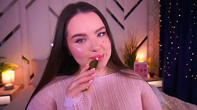 CuteAmberr online show from February 11, 2026, 1:32 am