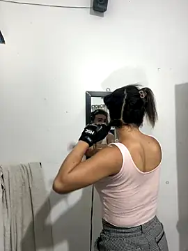 Snapshot of vicodollx chatting on October 5, 2025, 8:18 pm vicodollx online show from October 5, 2025, 8:18 pm