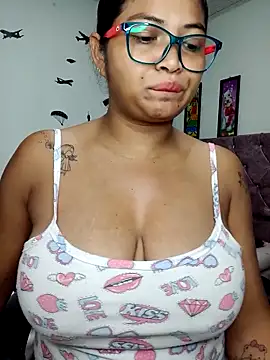 Snapshot of chalohott chatting on April 21, 2026, 11:05 am chalohott online show from April 21, 2026, 11:05 am