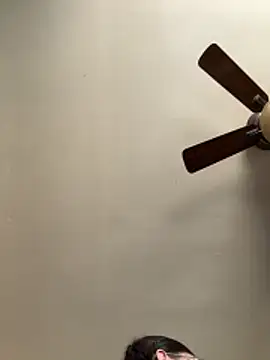 QueenNuttCollector online show from March 10, 2026, 4:23 pm