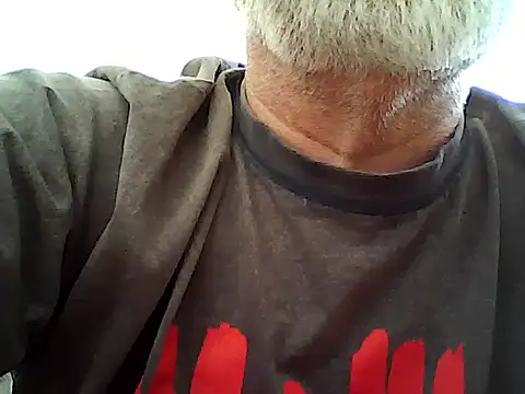 xcimeru online show from March 18, 2025, 5:31 pm