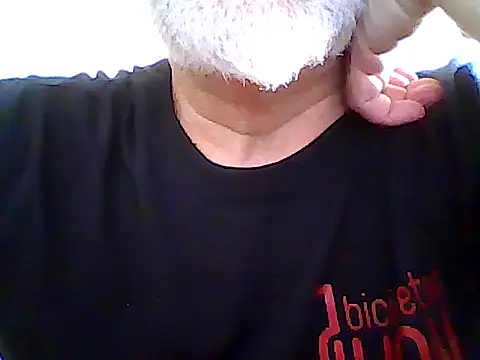 Snapshot of xcimeru chatting on May 29, 2026, 1:31 pm xcimeru online show from May 29, 2026, 1:31 pm