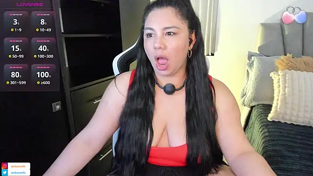 ambar-wells online show from February 10, 2025, 8:42 pm