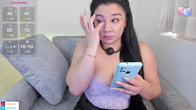 ambar-wells online show from March 11, 2025, 7:14 pm