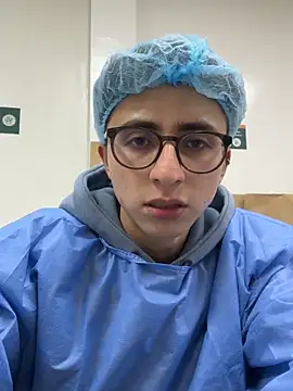 Snapshot of CamiRojas_boy chatting on May 4, 2026, 6:15 pm CamiRojas boy online show from May 4, 2026, 6:15 pm