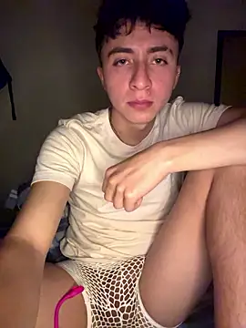 Snapshot of CamiRojas_boy chatting on July 12, 2026, 3:08 am CamiRojas boy online show from July 12, 2026, 3:08 am