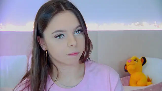 ElisabethDavis online show from March 6, 2025, 6:37 pm