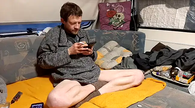 Snapshot of Ebinator666 chatting on December 31, 2024, 7:10 am Ebinator666 online show from December 31, 2024, 7:10 am