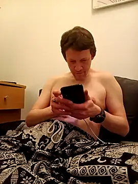 Snapshot of Ebinator666 chatting on February 3, 2025, 3:53 am Ebinator666 online show from February 3, 2025, 3:53 am