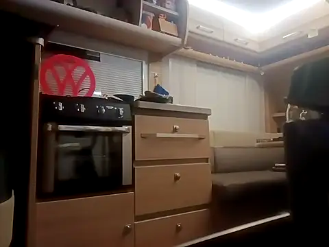 Snapshot of Ebinator666 chatting on October 4, 2025, 12:41 am Ebinator666 online show from October 4, 2025, 12:41 am