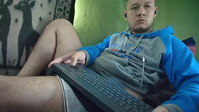 sweet cock28 online show from February 7, 2026, 3:27 pm