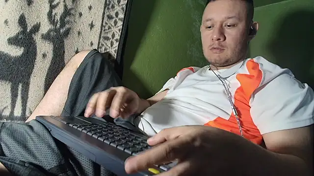 sweet cock28 online show from March 7, 2026, 3:25 am