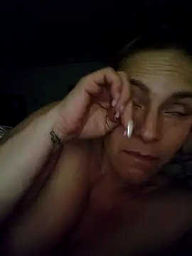 Snapshot of SeductionSilera chatting on February 16, 2026, 3:46 am SeductionSilera online show from February 16, 2026, 3:46 am