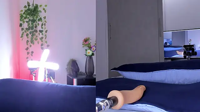 nicky saenzz online show from April 15, 2026, 7:58 pm